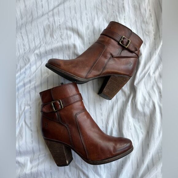 Frye Shoes - Frye Patty Riding Bootie Brown Leather Buckle‎ Women Heel Ankle Boots Size 6.5M